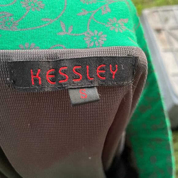 Kessley Skirt Whimsical Embroidery Peasant Style Boho-Chic Blue Red Small - Picture 10 of 10